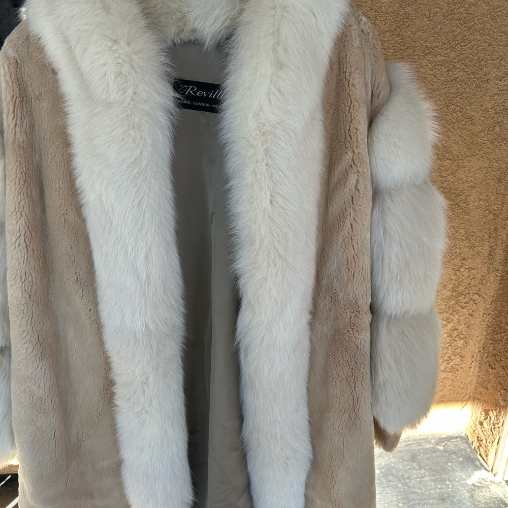 Elegant Cream Fur Coat